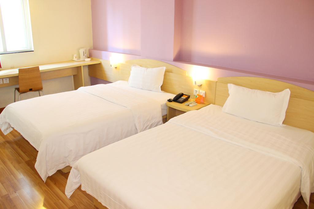 7Days Inn Guangzhou Gangding Longkou XI Road Canton Esterno foto