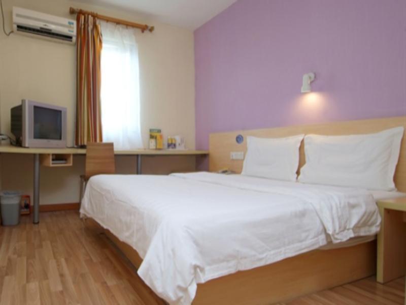 7Days Inn Guangzhou Gangding Longkou XI Road Canton Esterno foto